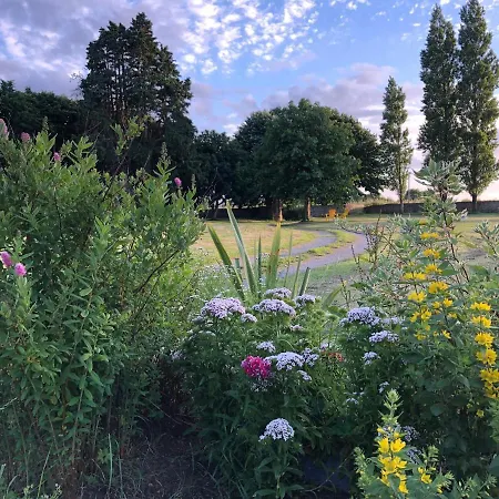 La Maison Du Hommeel Bed & Breakfast Gratot