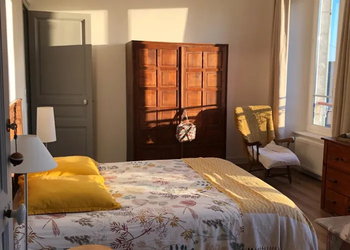 La Maison Du Hommeel Bed & Breakfast 3*